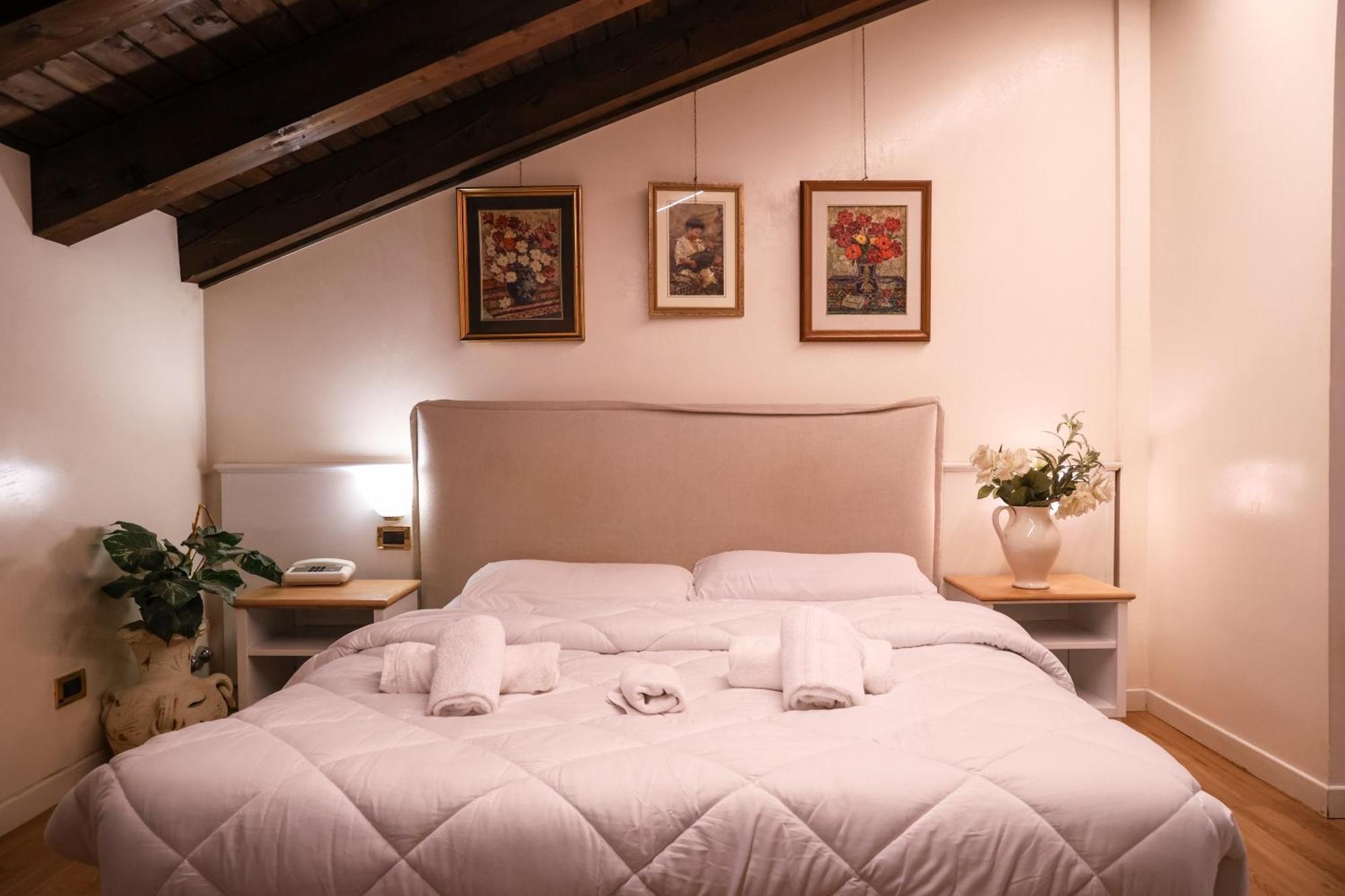 Hotel Villa Sara Mestre Eksteriør bilde